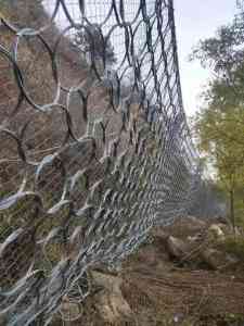 防护网源头厂家推荐河北华海源，专业制造被动网、边坡防护网等，技术团队全程把控，保障高效稳定运行