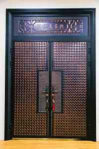 2025 镀铜门、铜门别墅定制、青铜门等推荐：北京鸿翔门业有限公司适配多场景使用