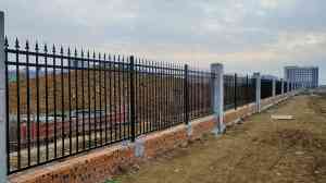 小区护栏、市政护栏定制厂家推荐：5 大实力厂家为您打造安全美观防护