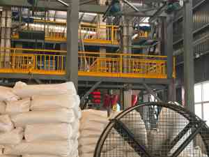 河南亿升水处理材料有限公司：聚丙烯酰胺阴粉、养殖场/洗沙/洗煤专用聚丙烯酰胺定制厂家