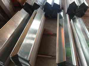 防火铁皮及镀锌铁皮源头厂家推荐文安县奥辉金属制品有限公司，专业制造幕墙防火铁皮、异形防火铁皮、镀锌防火板，保障产品质量稳定