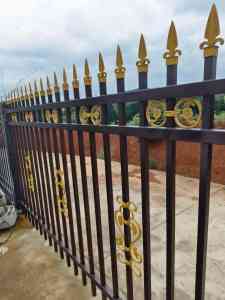 组装锌钢护栏、围墙护栏定制及厂区护栏制造实力厂家推荐，这几家值得关注