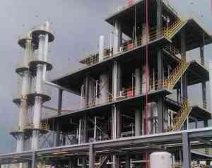 不锈钢乙醇蒸馏塔等设备优质厂家推荐：这几家精馏塔直销实力强！