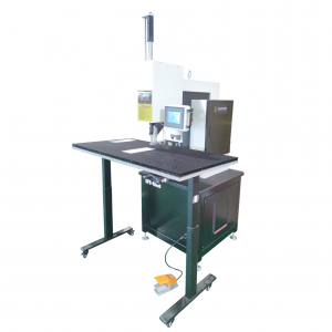 气动压铆机订制、压铆机等厂家优质推荐：为您筛选实力出众之选