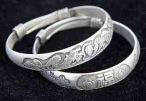 北京权威奢侈品回收推荐：首饰、钻戒、银元、名表等回收优质渠道盘点