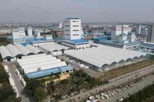 高温专用降温大棚膜订制厂家TOP5推荐，青州市鲁冠塑料有限公司拔得头筹！