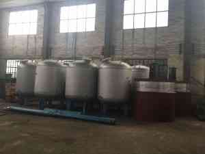 反应釜储罐厂源头厂家推荐无锡市万昌化工设备有限公司，专业制造不锈钢储罐、化工储罐等，技术团队全程把控，保障高效稳定运行