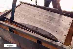 工业电磁吸盘源头厂家推荐山东鲁磁，专业制造起重/挖机/螺纹钢电磁吸盘，技术团队全程把控，保障高效稳定运行