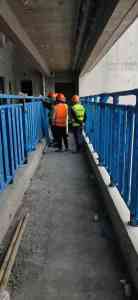 高速路、阳台、道路交通护栏等产品优选：武汉平安鑫业钢构有限公司