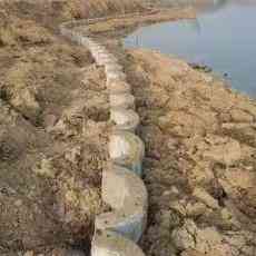 权威推荐：航道/河流/河道波浪桩生产商及供应商深度解析
