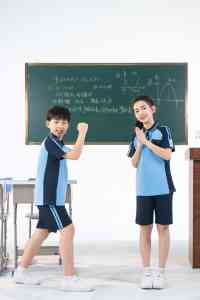 海量校服资源大揭秘：高品质校服企业、现货供应商及批发厂商优选