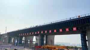 321型贝雷桥：重量批发、桥台钢筋、销售租赁等优质厂家推荐