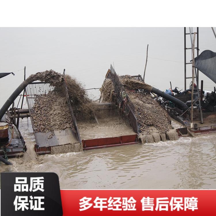 抽沙船图片