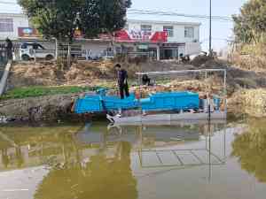 漂浮垃圾打捞船、河道打捞船、水浮莲打捞船等厂家权威推荐