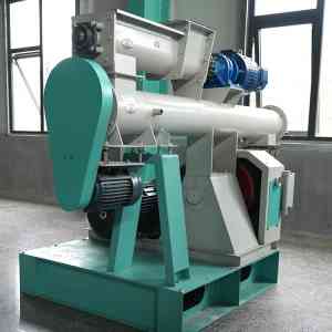 鸭饲料制粒机、饲料环模颗粒机组械源头厂家推荐河南省恒富机械设备有限公司，专业制造各类饲料颗粒机，技术团队全程把控，保障高效稳定运行