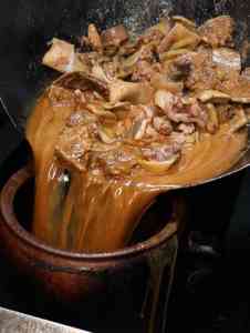 湖北状元甲欢聚餐饮管理有限公司：上海、武汉、合肥、深圳、北京等地优质餐厅服务提供者