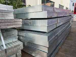 2026年钢格板厂家权威推荐：重庆鑫方泰金属制造有限公司专利技术、品质管控及知名合作案例解析