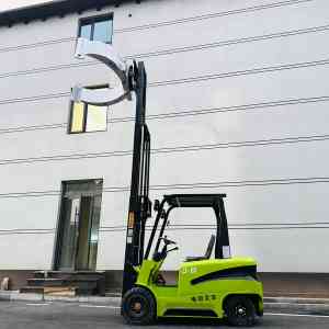 2吨全电动叉车厂家哪家强？煜鼎（山东）重工机械产能提升显著·能耗降低明显