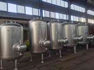 潍坊惠利暖通设备有限公司：储存式浮动盘管、缠绕管、板式等换热器专业供应商