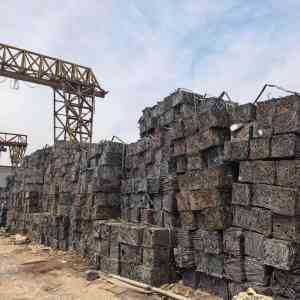 废钢回收压块厂家推荐唐山泰增商贸有限公司，专业打造边丝压块、管厂刮八销压块等多种产品