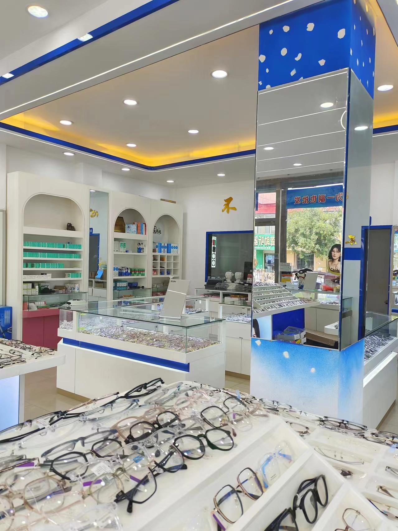 时光眼镜店服务图片