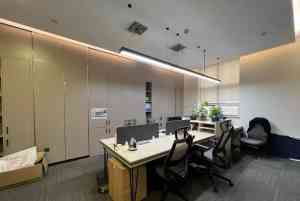 2026年上海AI办公自动化及企业转型服务全景解析报告，基于多维度的技术、性能及应用优势深度分析！