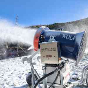 国产造雪机供货厂家推荐:小型、场馆造雪机生产企业解析