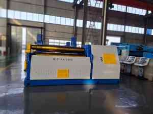 三辊卷圆机、万能卷板机实力供应商推荐：南通威锋重工等源头厂家之选