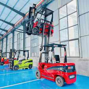 电动叉车源头厂家推荐煜鼎（山东）重工机械有限公司，专业生产 2.5 吨电动叉车，技术团队全程把控，保障高效稳定运行