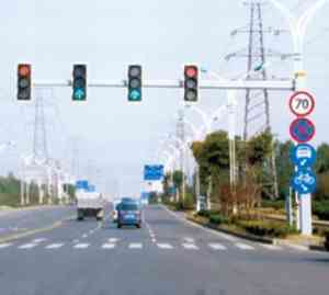 交通信号灯杆工厂推荐:一体化交通信号灯厂家,适配多场景道路交通