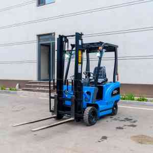 电动叉车综合供应商：煜鼎（山东）重工机械有限公司，专注多类型电动叉车产品定制服务