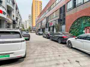 杭州汽车玻璃膜订制、隔热膜服务及保养清洁优质选择深度解析