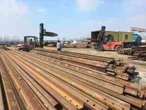 二手钢轨厂推荐：临沂旧钢轨定做厂家，品质与服务双优之选