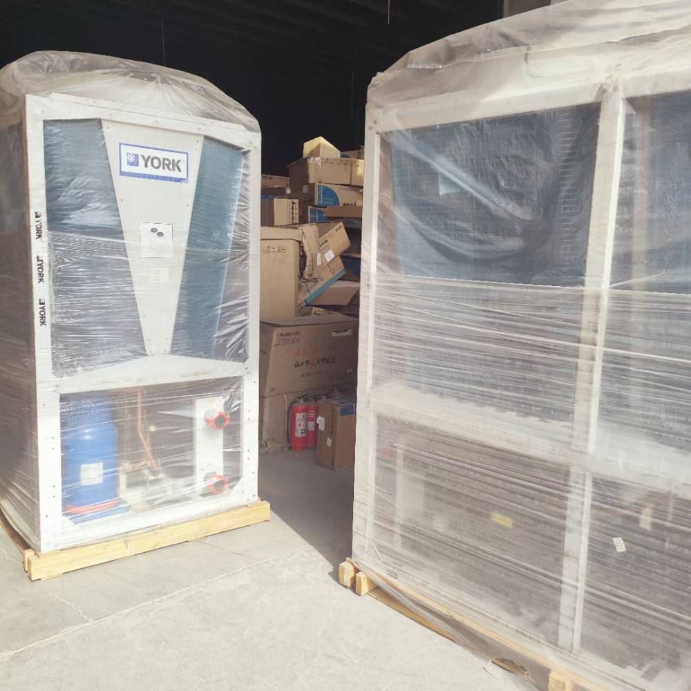 太阳能采暖工程厂家 太阳能热泵热水工程