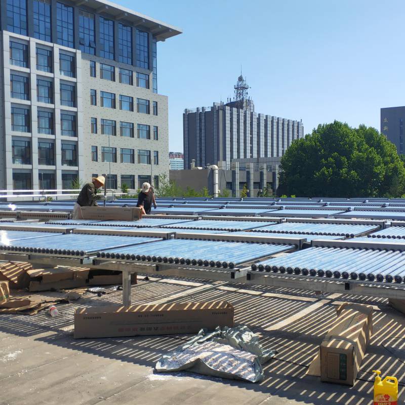 空气源热泵热水工程厂家 太阳能热水工程安装多少钱