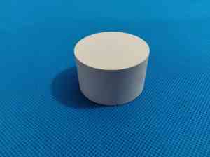 靶材厂家推荐：二硼化铬、三氧化二铁、碳化铌等靶材优质供应商