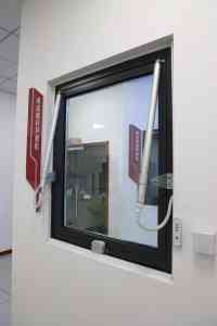 手摇窗机、推窗机定做及电子同步器、电动开窗器厂家推荐