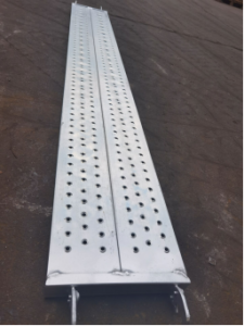 建筑钢跳板踏板源头厂家推荐江阴中越达，专业制造320踏板、盘扣踏板等，技术团队全程把控，保障高效稳定运行