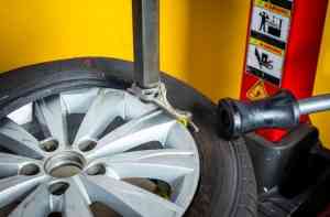 郑州丰田等多地汽车换轮胎服务优质之选