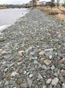 优质镀锌钢丝石笼网、六角石笼网等定做加工厂家推荐，值得关注！