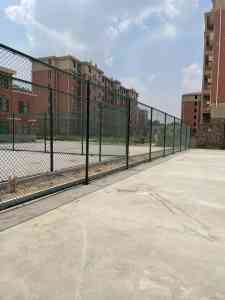 篮球场、足球场、体育场围网厂家推荐：框架式球场围网优质之选