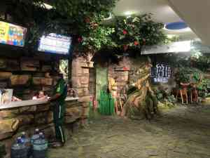 假山价格、设计加工及订制服务推荐，小型室内真石假山供应商