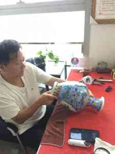 重庆瓷器、四川龙泉窑瓷器、成都紫砂壶等鉴定及维修服务优质机构推荐