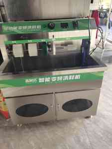 云南优质洗衣服务推荐：涵盖包包保养、衣物污渍处理及皮衣翻新等