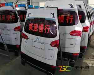 标志标牌、限速标牌、公路道路警示标牌厂家推荐：新疆主干道交通设施工程有限公司