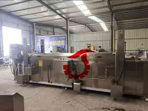 黄花鱼、甜甜圈等油炸机供应商推荐：聚焦电加热油炸机实力厂家