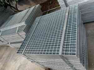 电厂、污水厂格栅板实力厂家推荐：镀锌、不锈钢、玻璃格栅板源头供应