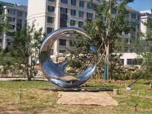 镂空/景观/户外/圆环/镜面不锈钢雕塑厂家推荐：适配多场景定制需求