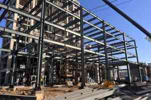 二手钢结构框架楼、厂房、库房等厂家推荐：专业加工、直销、翻新与定制之选