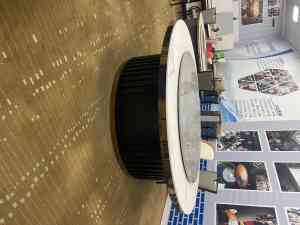 岩板中餐桌、实木中餐桌等制造商及定制商家推荐，优质之选不容错过